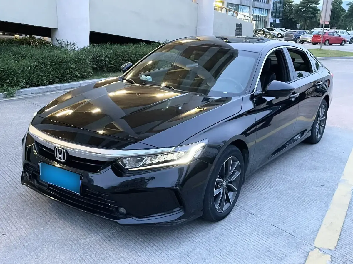 2022 Honda Inspire 1.5T 194HP L4 CVT