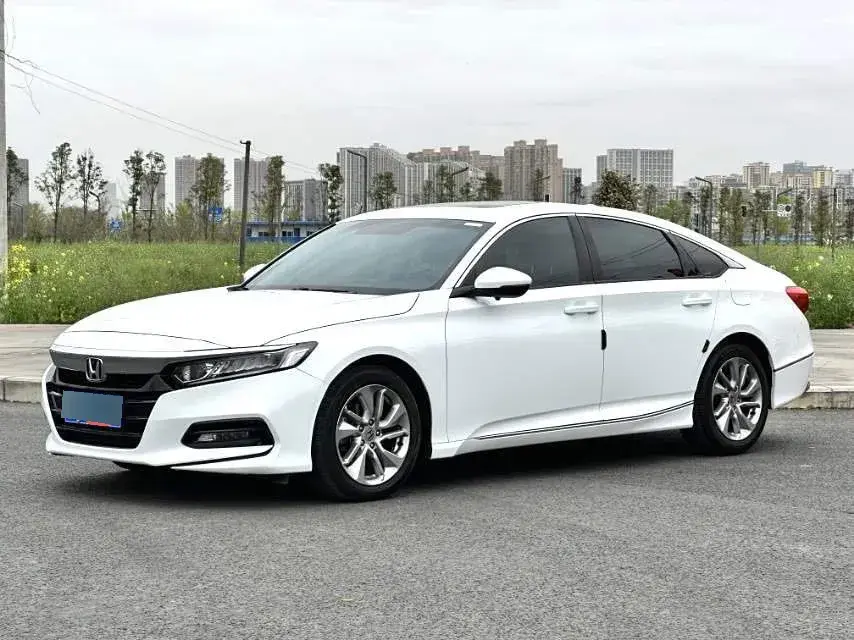 2018 Honda Accord 1.5T 194HP L4 CVT