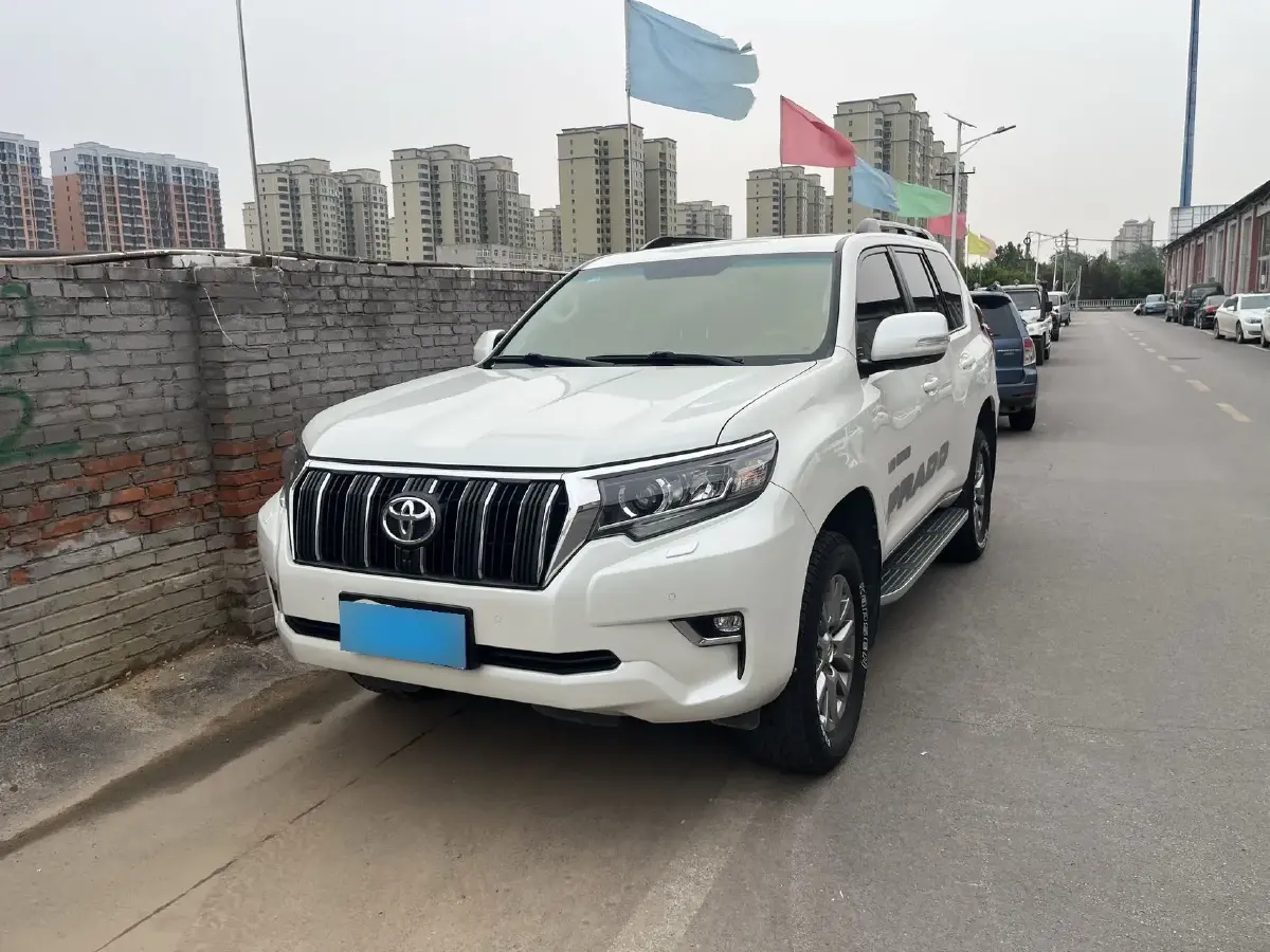 2018 Toyota Land Cruiser Prado 3.5L 280HP V6 6AT