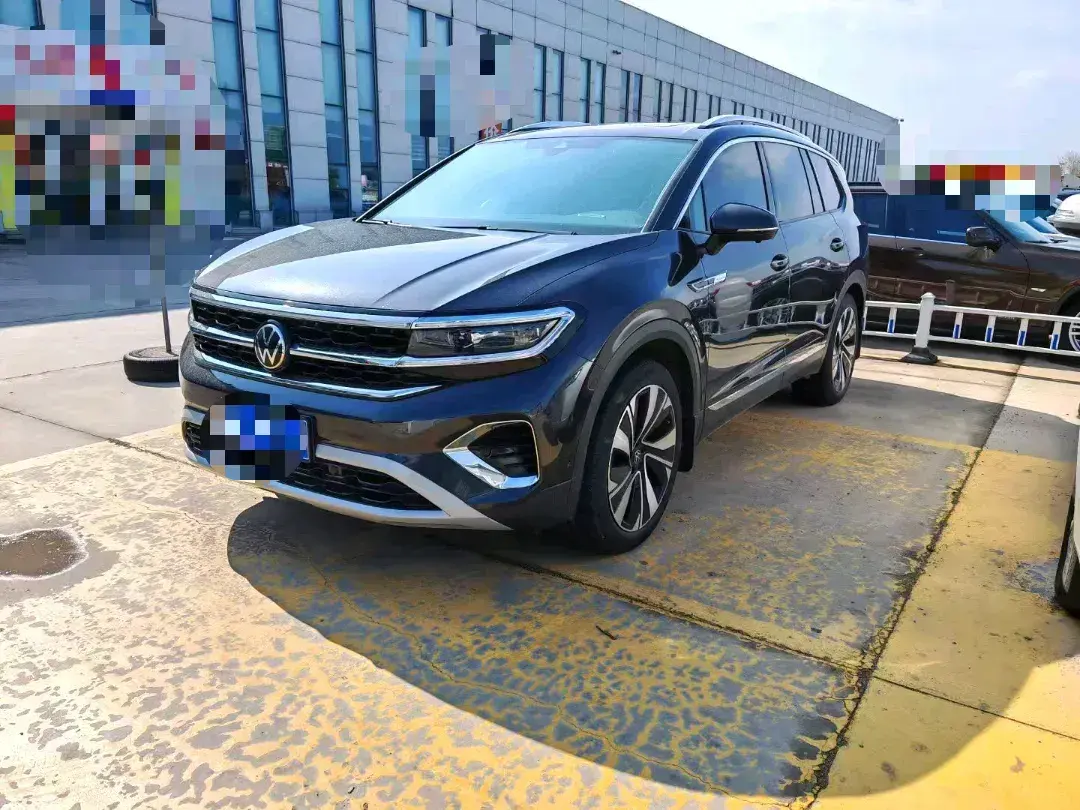 2022 Volkswagen Talagon 2.0T 220HP L4 7DCT