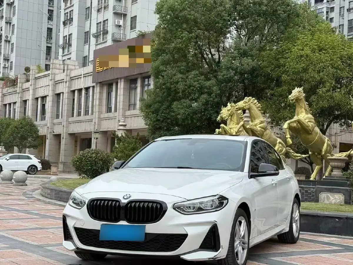 2022 BMW 1 Series 1.5T 140HP L3 7DCT