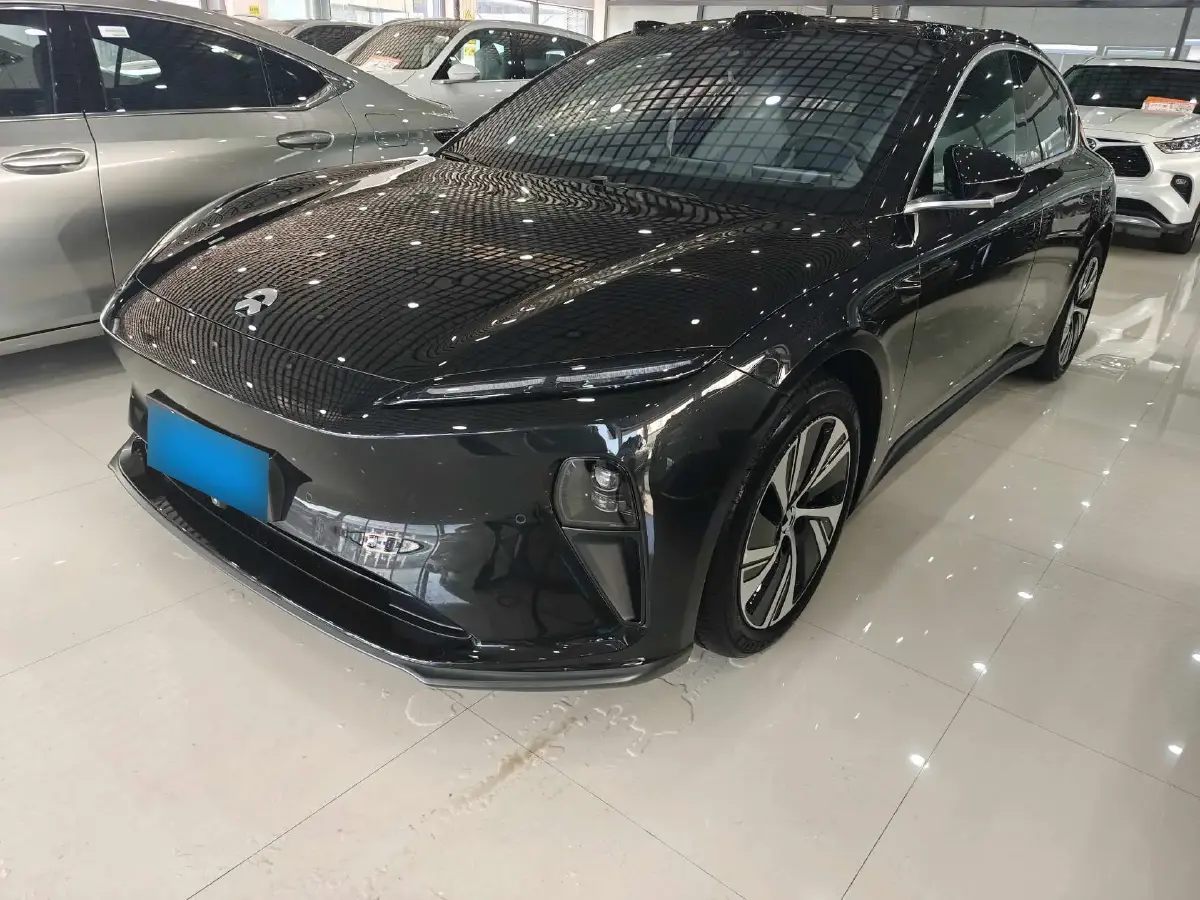 2024 NIO ET5 BEV 75KWH