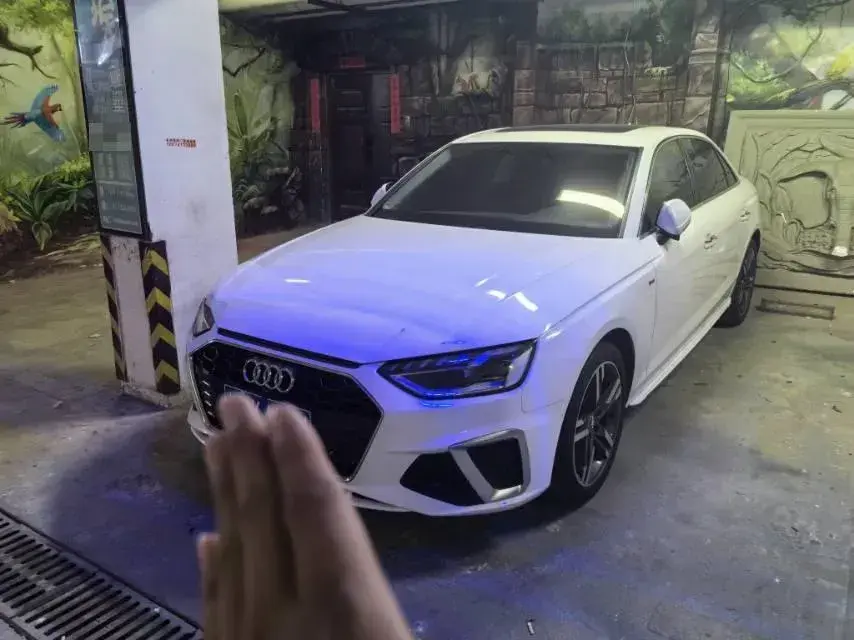 2020 Audi A4L 2.0T 190HP L4 7DCT