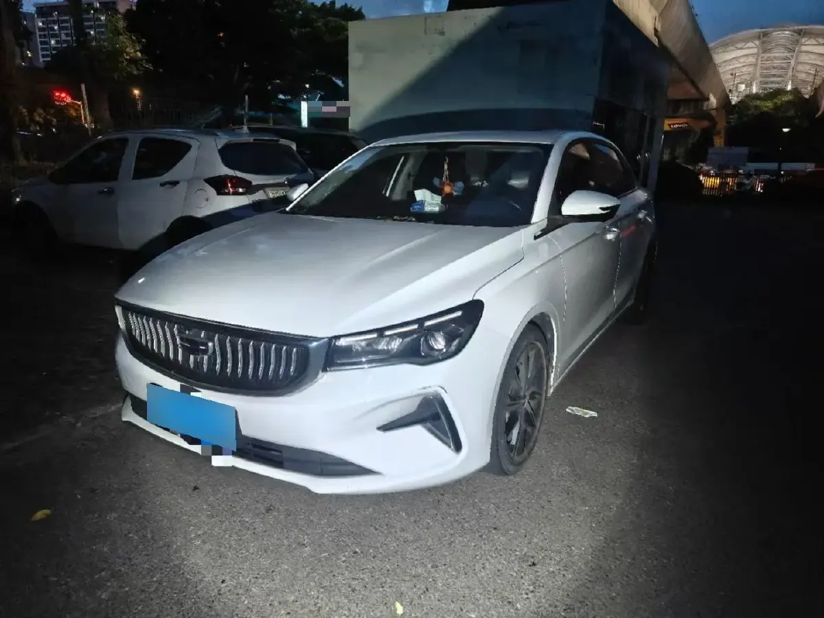 2022 Geely Emgrand L 1.4T 141HP L4 CVT