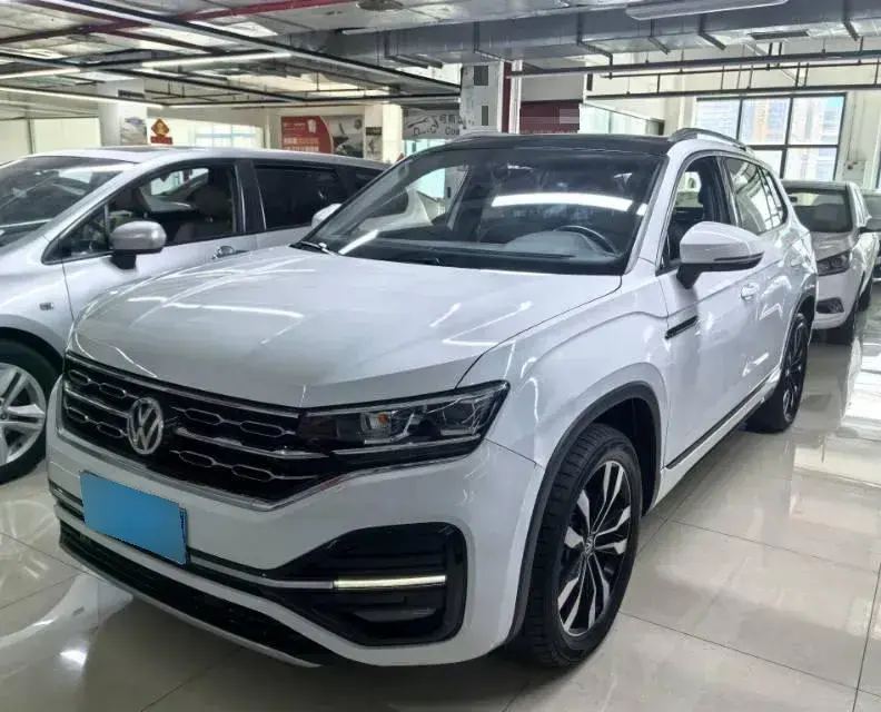 2020 Volkswagen Tayron 2.0T 220HP L4 7DCT