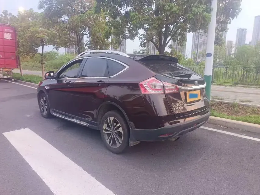 2016 Luxgen 6 SUV 1.8T 180HP L4 6AT,autocango,china used car exporter,china ev exporter,chinese used car exporter,chinese used ev exporter