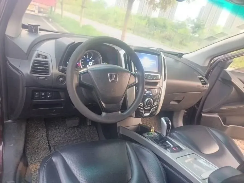 2016 Luxgen 6 SUV 1.8T 180HP L4 6AT,autocango,china used car exporter,china ev exporter,chinese used car exporter,chinese used ev exporter