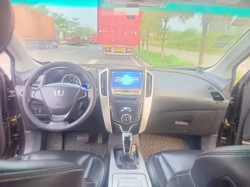 2016 Luxgen 6 SUV 1.8T 180HP L4 6AT,autocango,china used car exporter,china ev exporter,chinese used car exporter,chinese used ev exporter