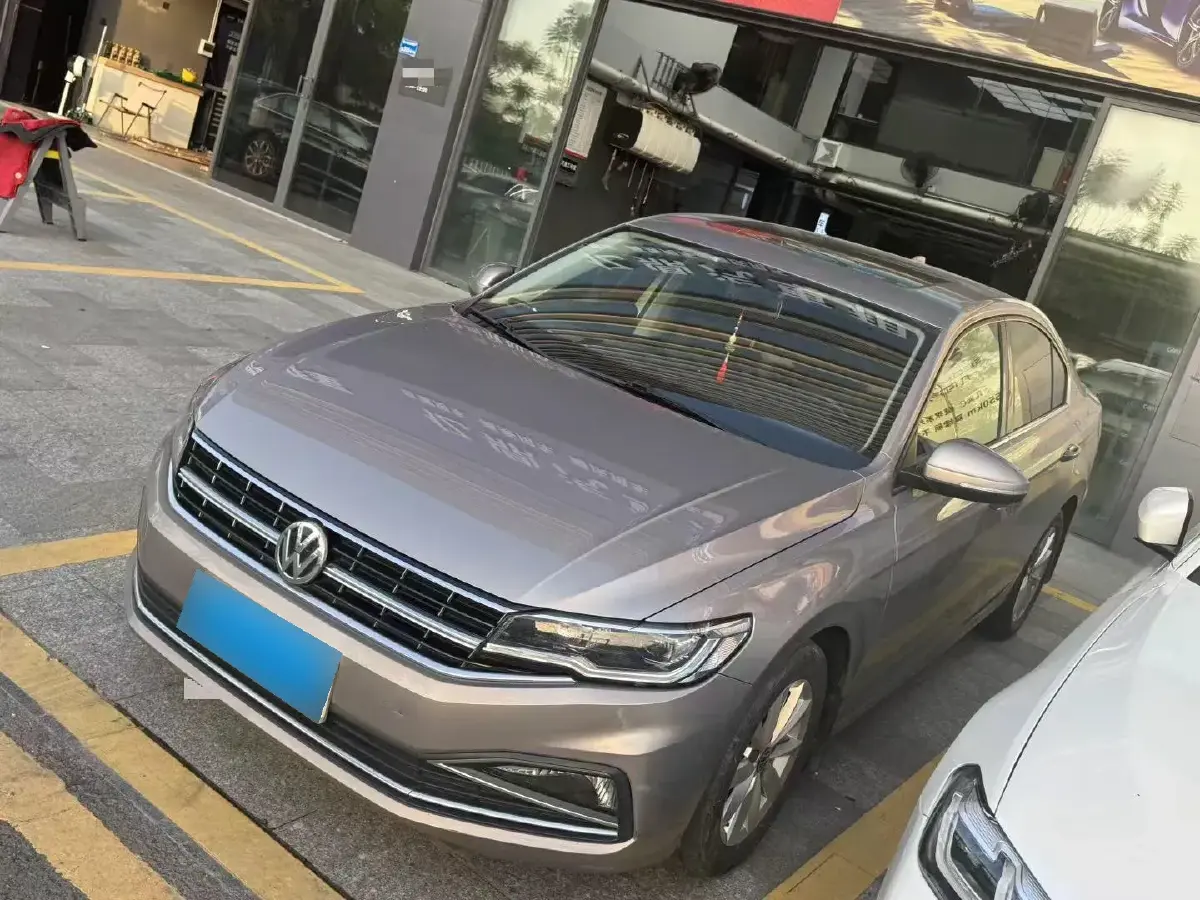 2020 Volkswagen Bora 1.5L 113HP L4 6AT