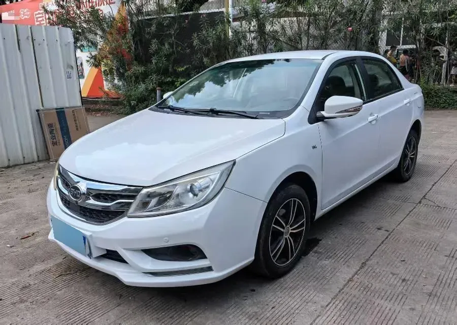 2016 BYD SuRui 1.5L 109HP L4 5MT,autocango,china used car exporter,china ev exporter,chinese used car exporter,chinese used ev exporter