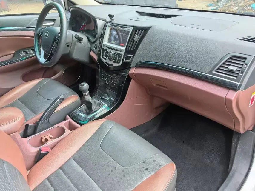 2016 BYD SuRui 1.5L 109HP L4 5MT,autocango,china used car exporter,china ev exporter,chinese used car exporter,chinese used ev exporter