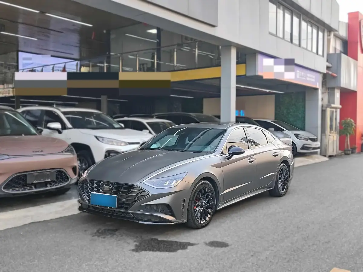 2022 Hyundai Sonata 1.5T 170HP L4 7DCT