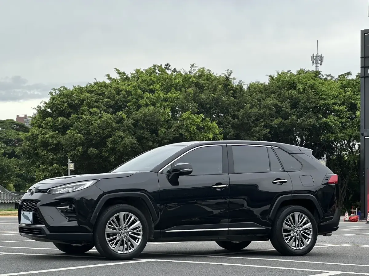 2022 Toyota Wildlander 2.0L 171HP L4 CVT