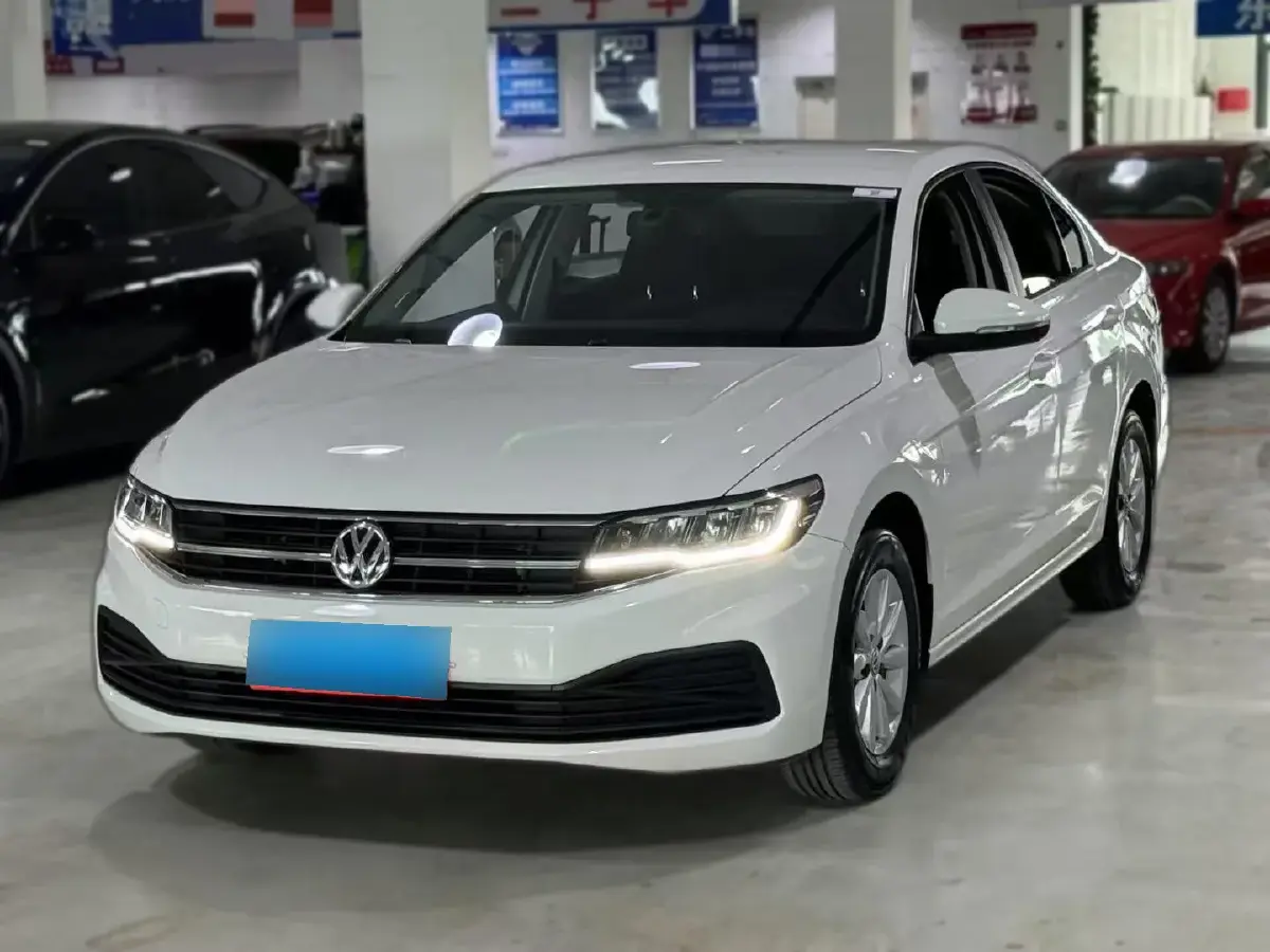 2020 Volkswagen Bora 1.5L 113HP L4 6AT