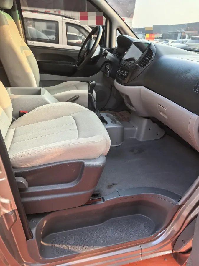 2015 Dongfeng DongFeng Pickup 2.4T 82HP L4 5MT,autocango,china used car exporter,china ev exporter,chinese used car exporter,chinese used ev exporter