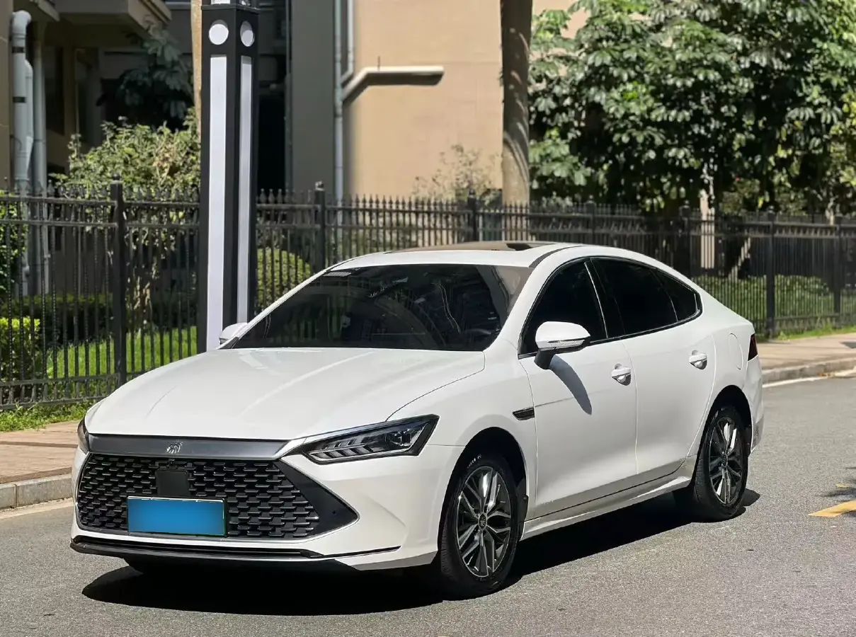 2021 BYD Qin Plus 1.5L 110HP L4 E-CVT PHEV 18.32KWH