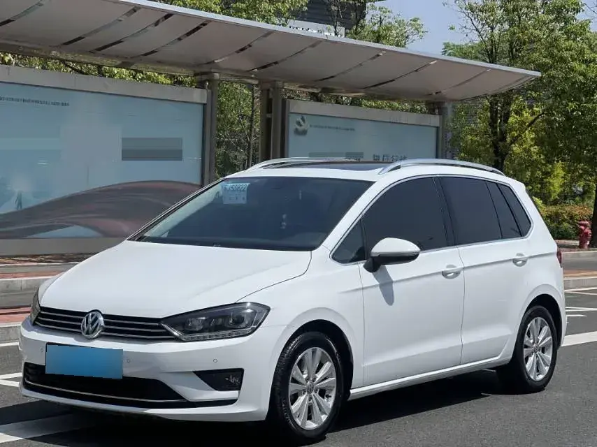 2018 Volkswagen Golf Sportsvan 1.4T 131HP L4 7DCT