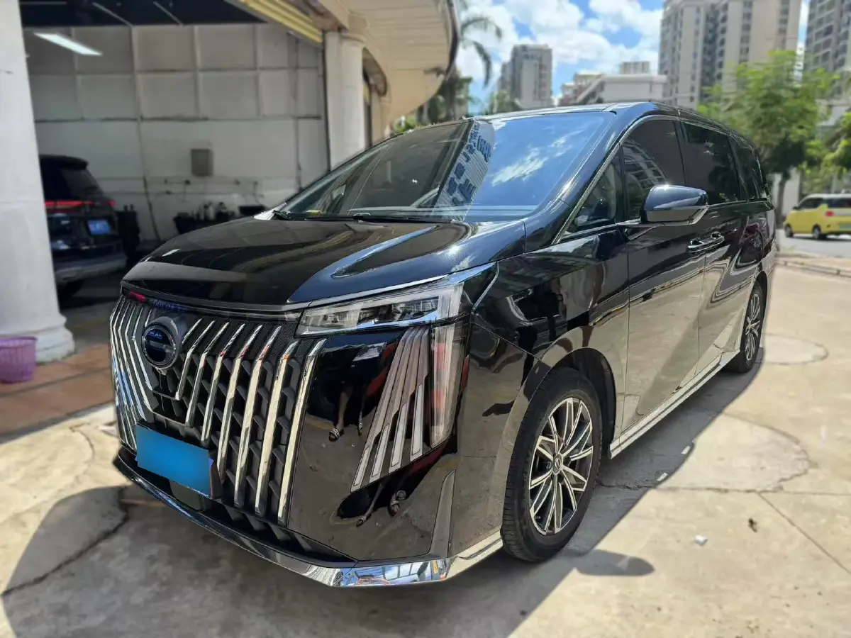 2023 GAC Trumpchi M8 2.0T 252HP L4 8AT