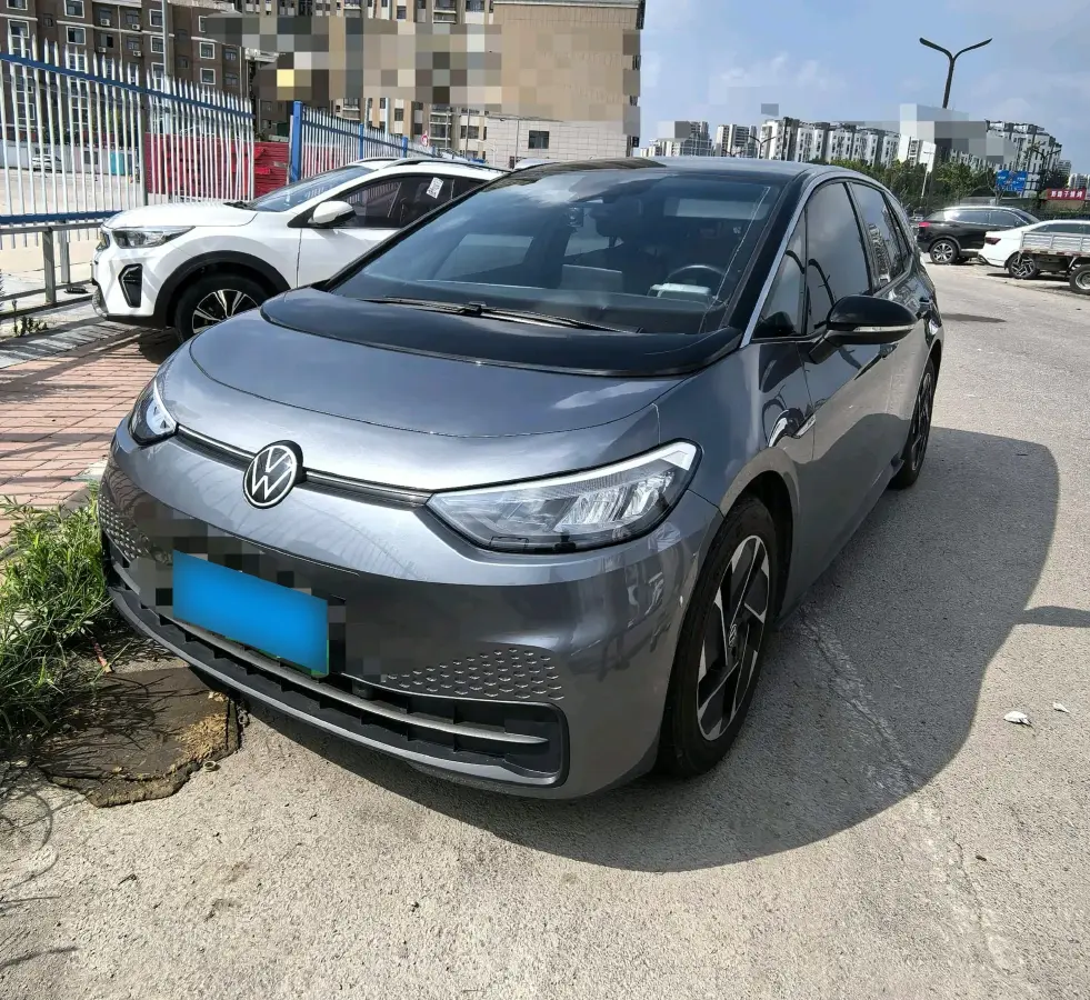 2023 Volkswagen ID.3 BEV 52.8KWH