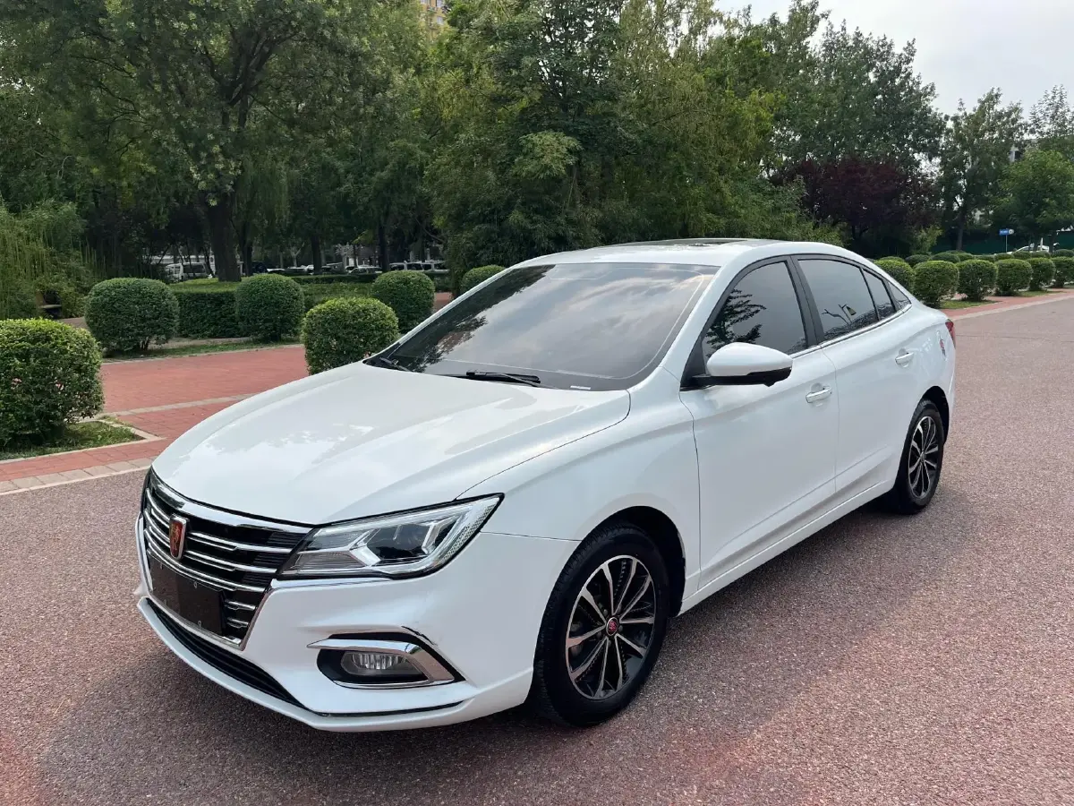 2020 Roewe i5 1.5L 120HP L4 CVT