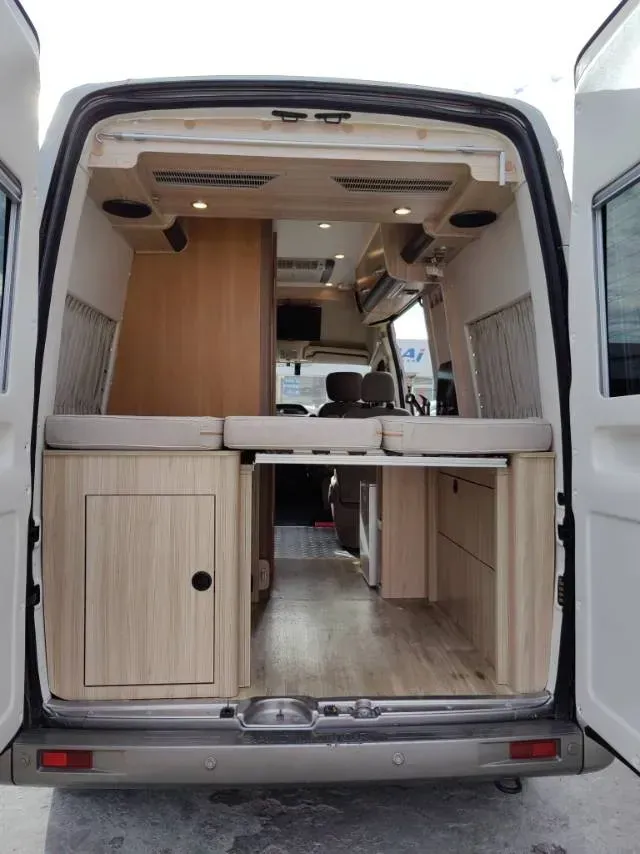 2019 MAXUS V80 RV,autocango,china used car exporter,china ev exporter,chinese used car exporter,chinese used ev exporter