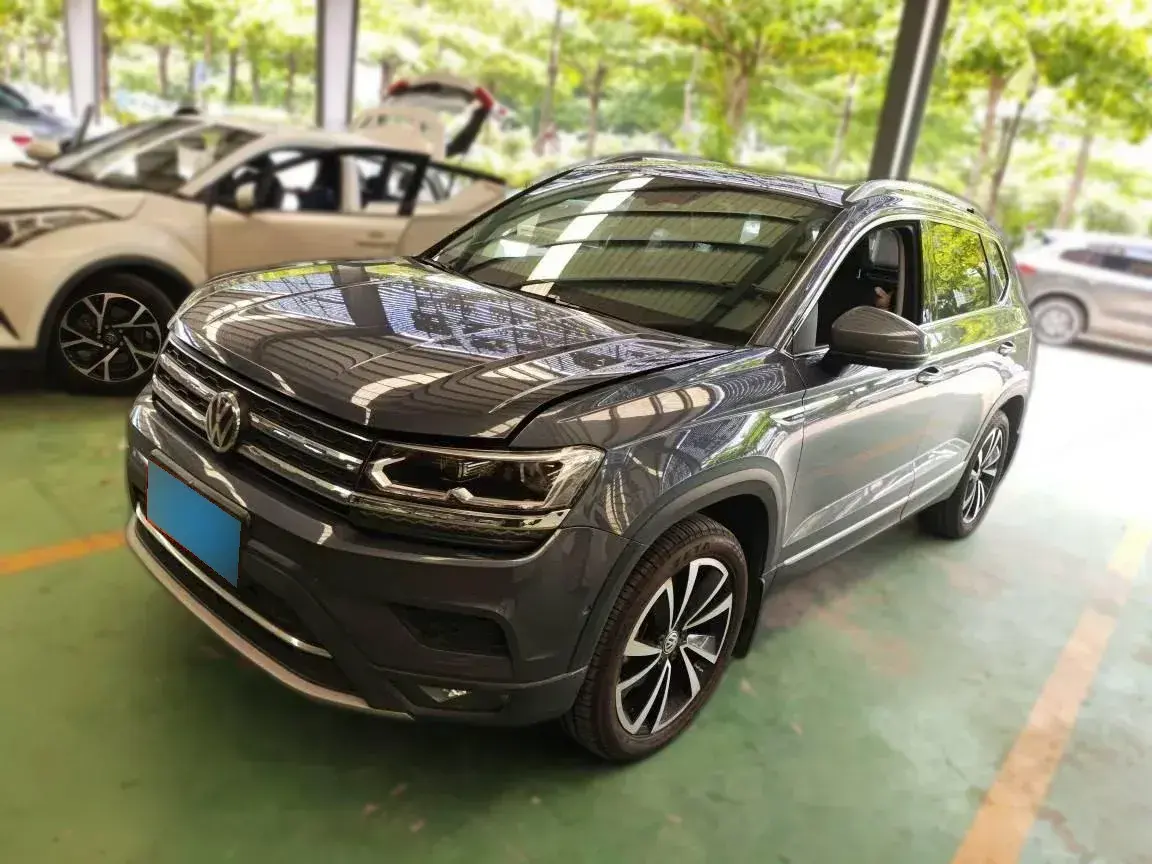 2019 Volkswagen Tharu 2.0T 186HP L4 7DCT