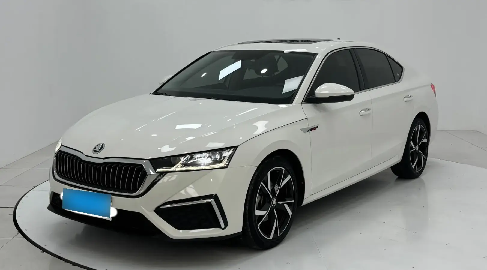 2022 Skoda Octavia 1.4T 150HP L4 7DCT