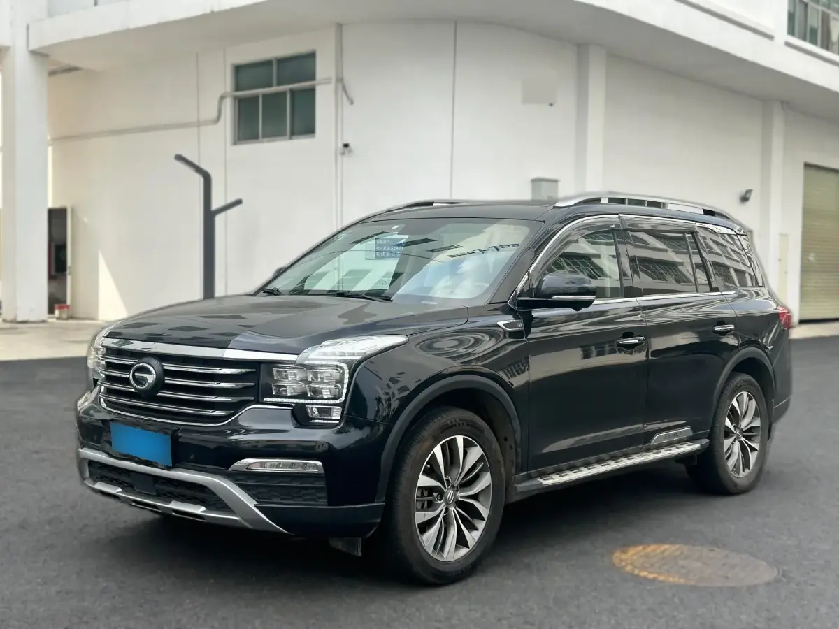 2017 GAC Trumpchi GS8 2.0T 201HP L4 6AT