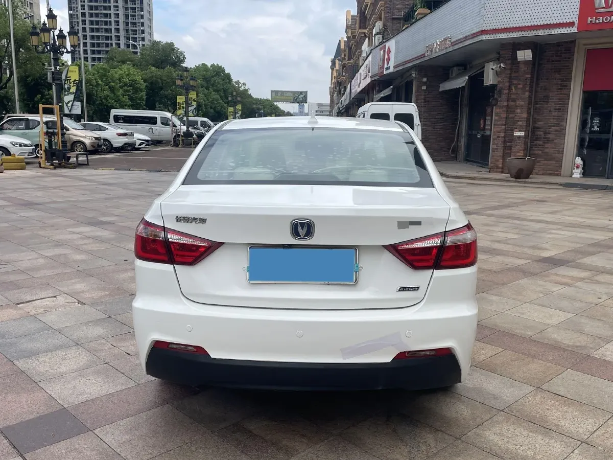 2016 ChangAn Alsvin V7 1.6L 124HP L4 4AT,autocango,china used car exporter,china ev exporter,chinese used car exporter,chinese used ev exporter