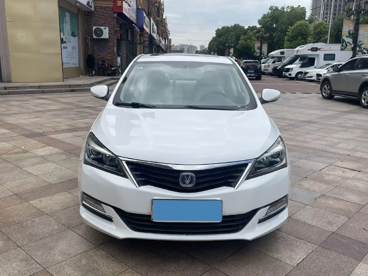 2016 ChangAn Alsvin V7 1.6L 124HP L4 4AT,autocango,china used car exporter,china ev exporter,chinese used car exporter,chinese used ev exporter
