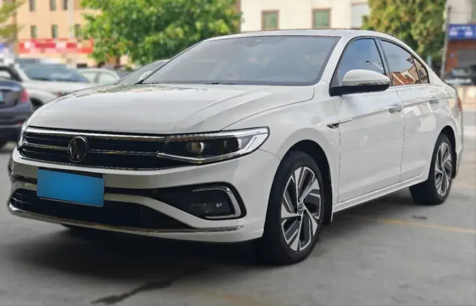 2023 Volkswagen Bora 1.5T 160HP L4 7DCT