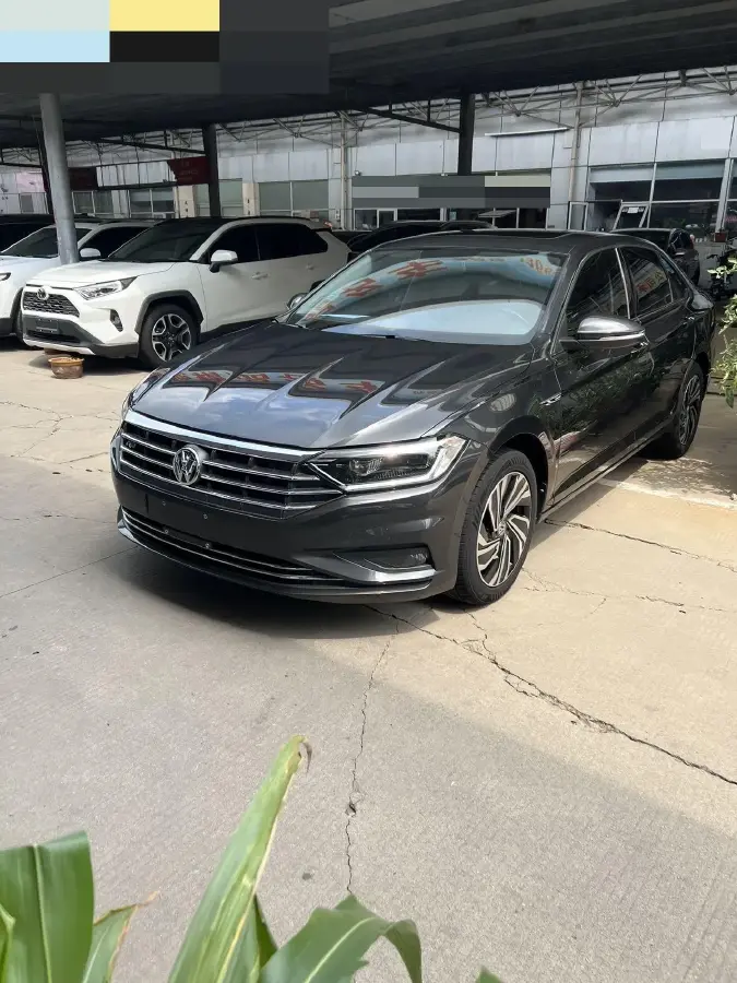 2021 Volkswagen Sagitar 1.4T 150HP L4 7DCT