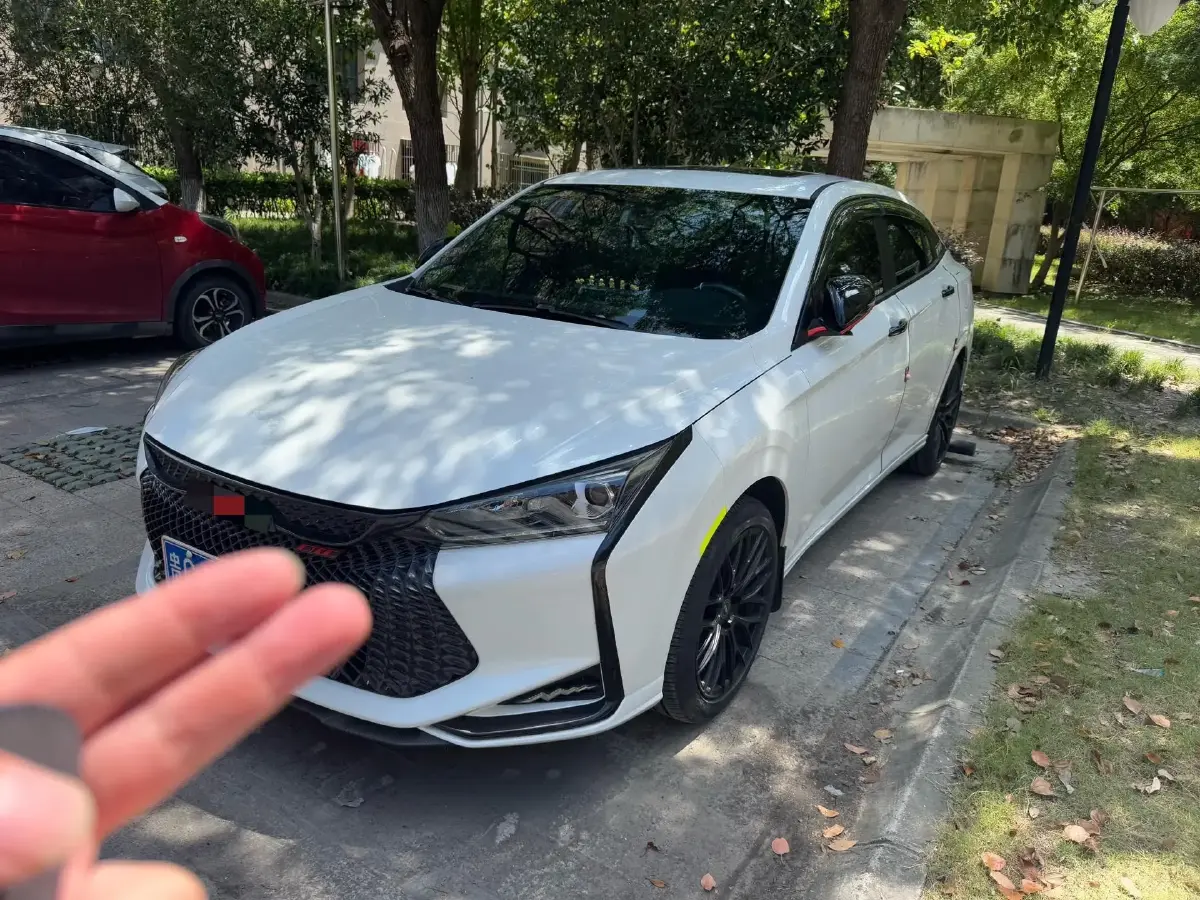 2021 DongFeng Aeolus YiXuan 1.5T 150HP L4 6DCT