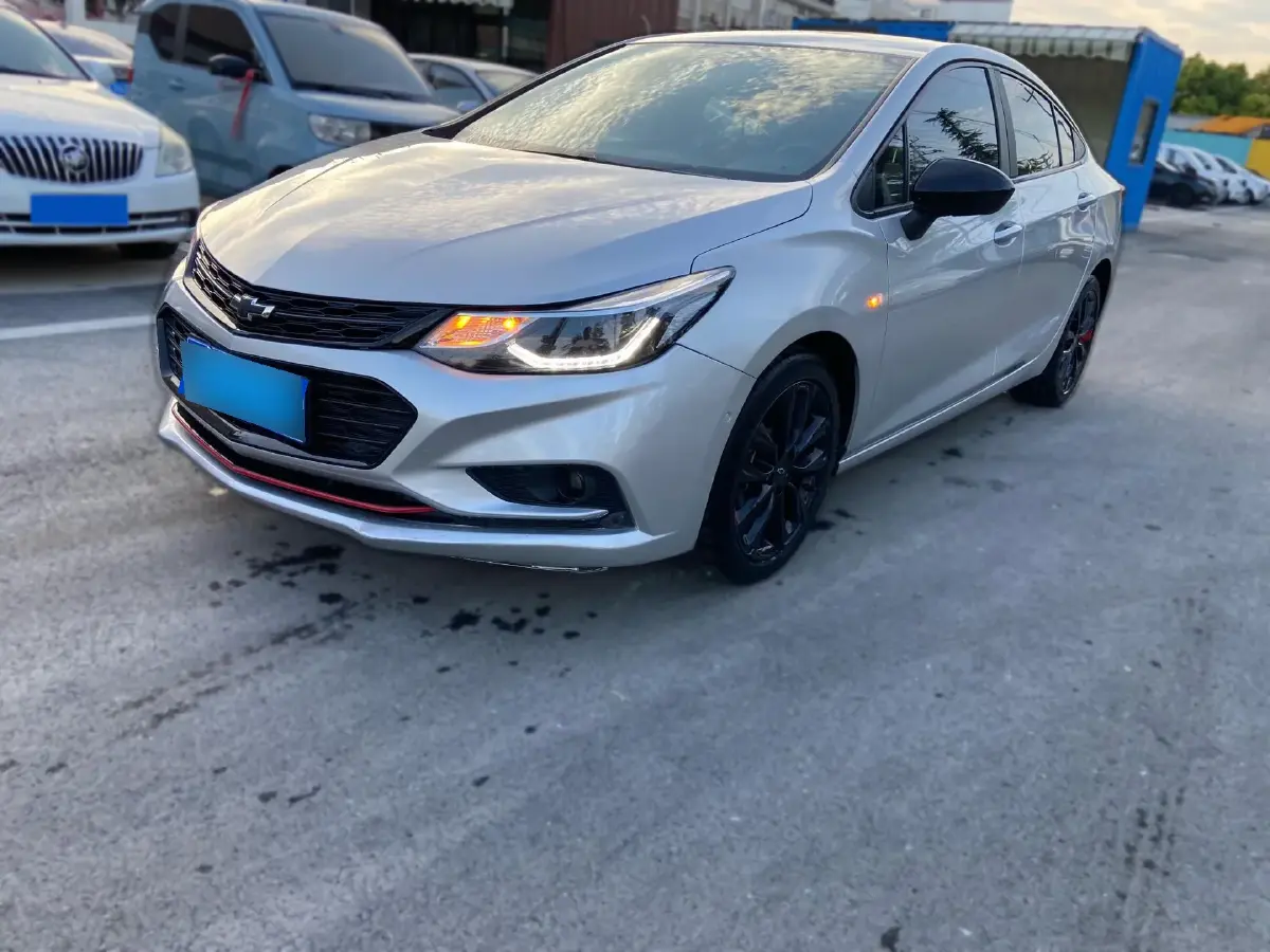 2018 Chevrolet Cruze 1.4T 150HP L4 7DCT
