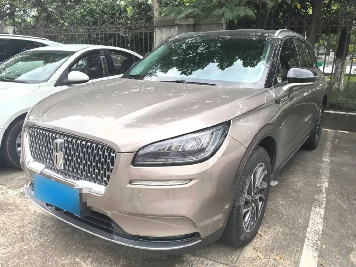 2022 Lincoln Corsair 2.0T 245HP L4 8AT