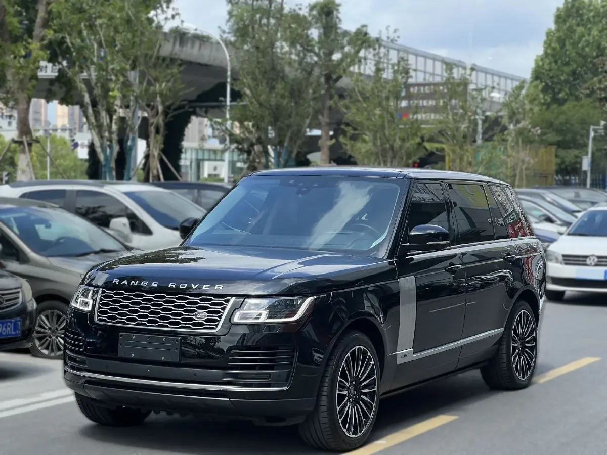 2021 Land Rover Range Rover 3.0T 400HP L6 8AT