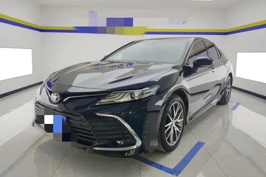 2021 Toyota Camry 2.5L 209HP L4 8AT