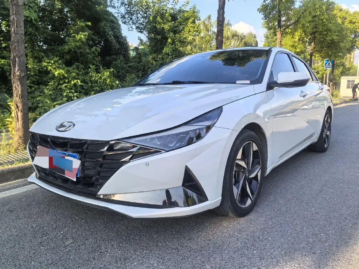 2021 Hyundai Elantra 1.5L 115HP L4 CVT