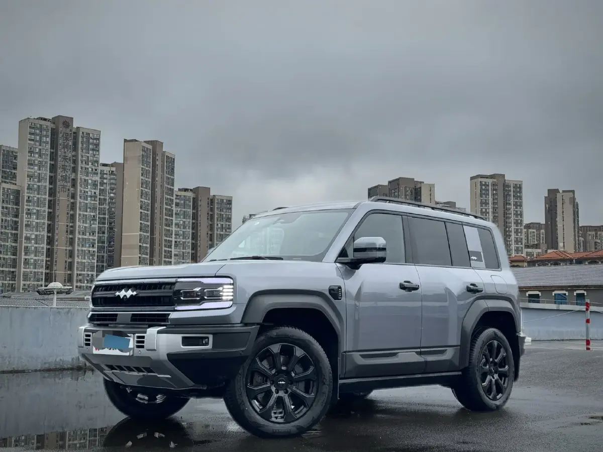 2023 FangChengBao Bao 5 1.5T 194HP L4 E-CVT PHEV 31.8KWH