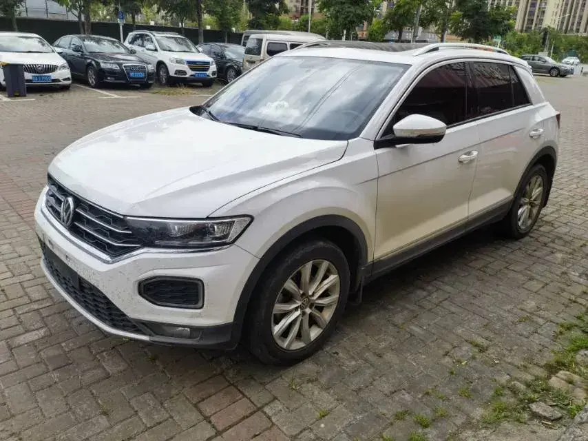 2019 Volkswagen T-Roc 1.4T 131HP L4 7DCT