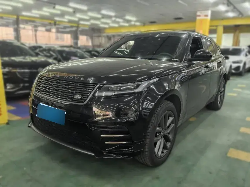 2025 Land Rover Range Rover Velar 2.0T 250HP L4 8AT