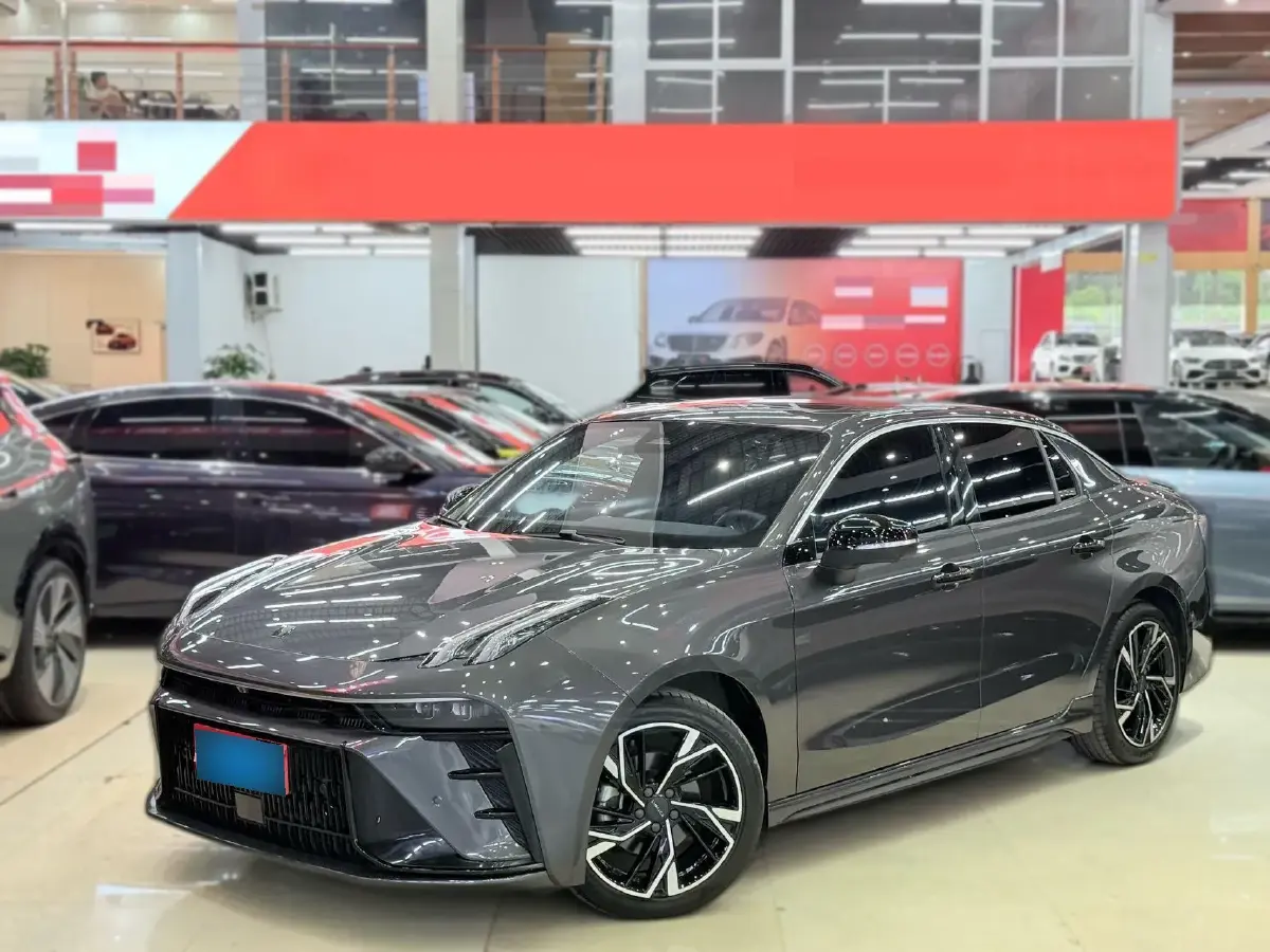 2023 LYNK&CO 03 2.0T 254HP L4 7DCT