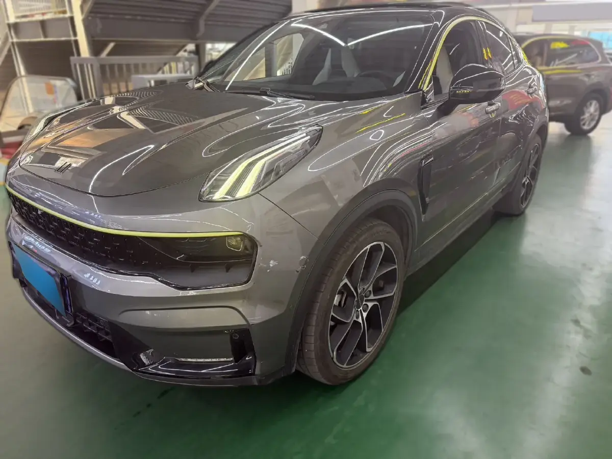 2020 LYNK&CO 05 2.0T 254HP L4 8AT