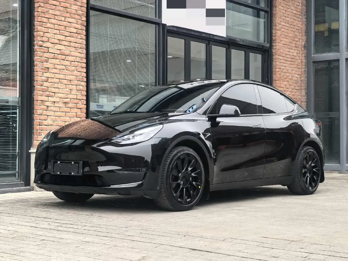 2022 Tesla Model Y BEV 60KWH