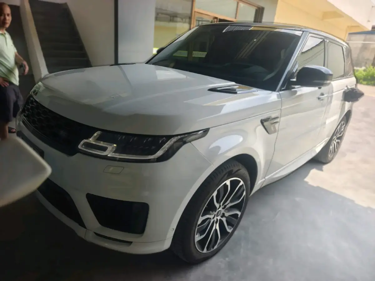 2022 Land Rover Range Rover Sport 3.0T 360HP L6 8AT