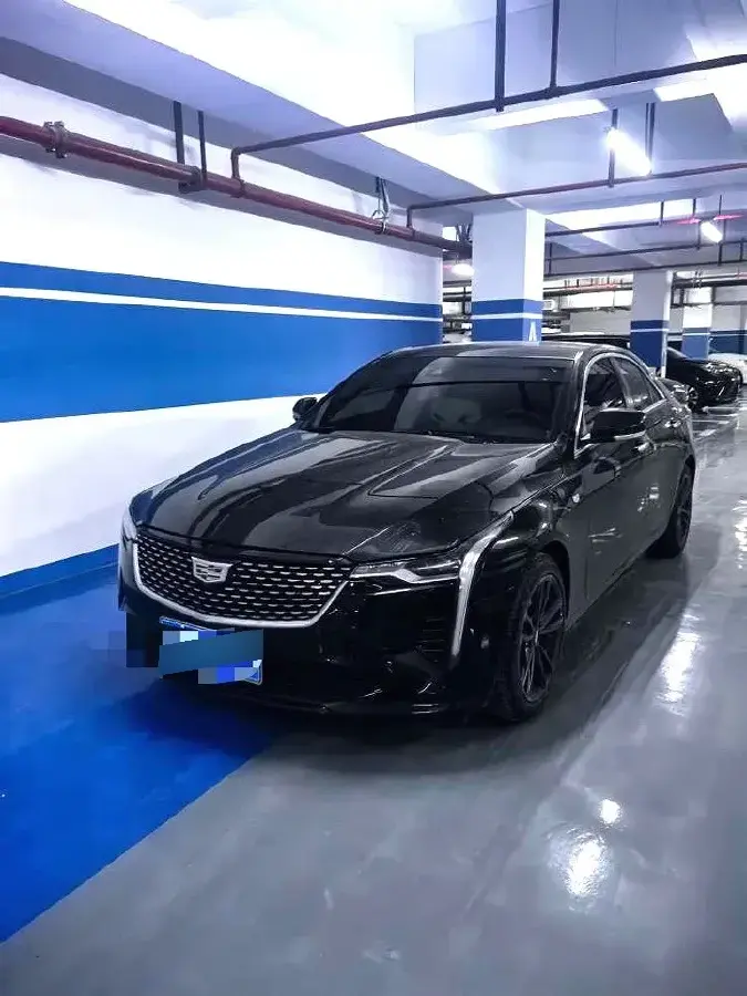 2023 Cadillac CT4 1.5T 211HP L4 8AT