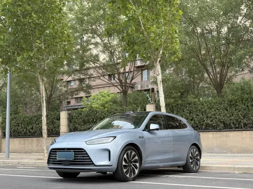 2023 HIMA AITO M5 1.5T 152HP L4 REEV 40KWH