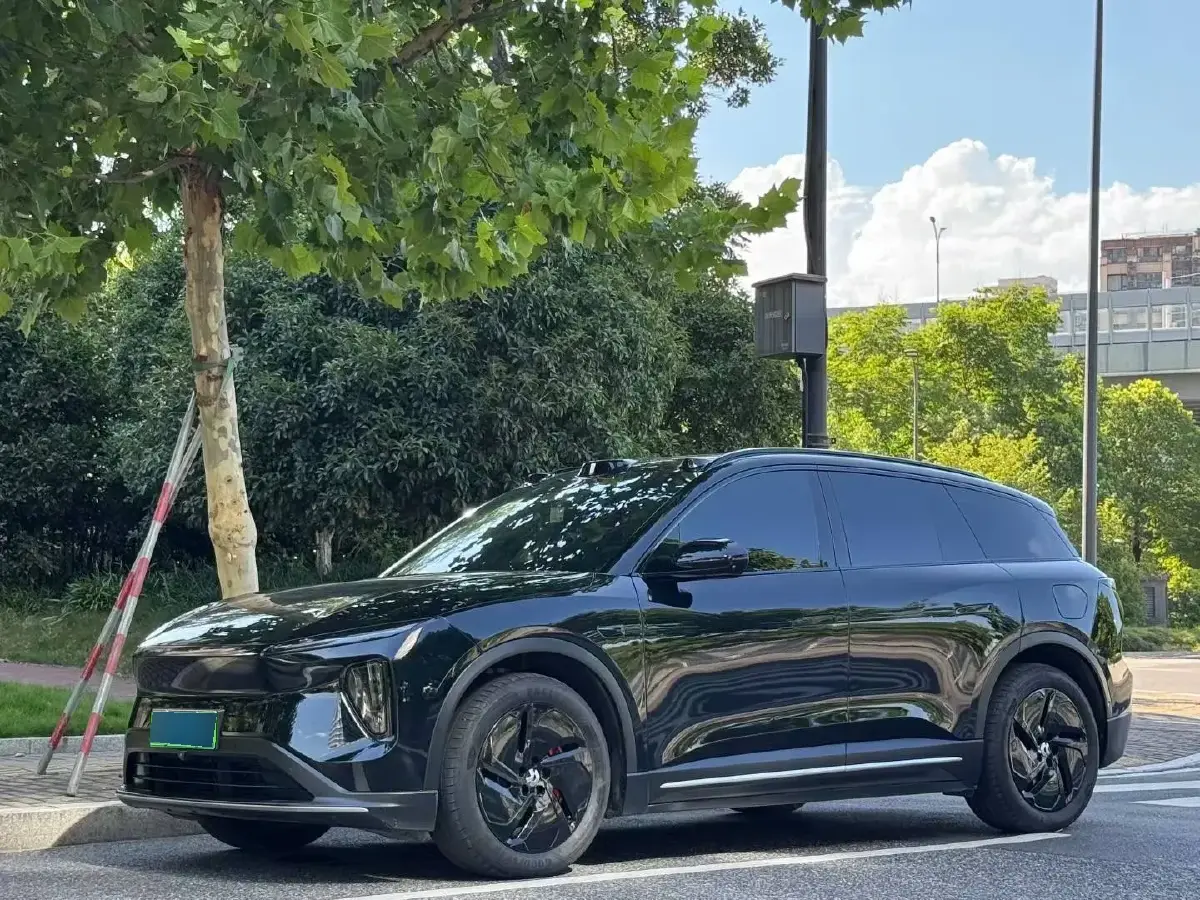 2023 NIO ES6 BEV 75KWH