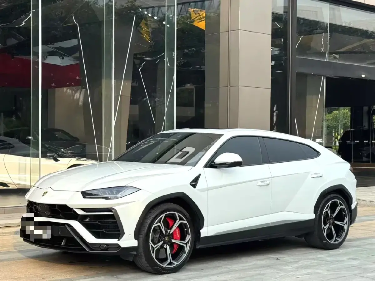 2018 Lamborghini Urus 4.0T 650HP V8 8AT