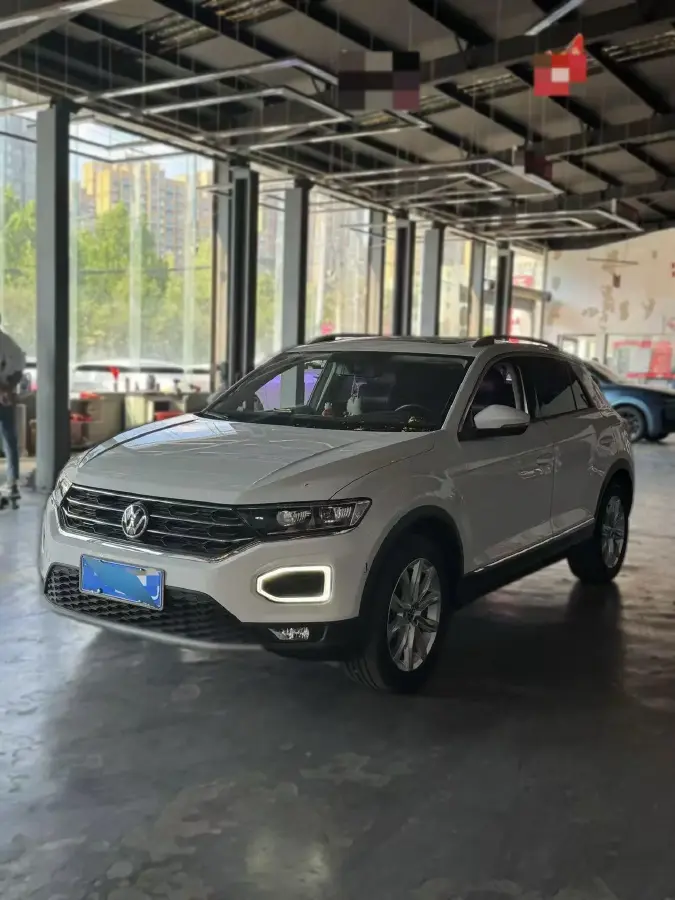 2021 Volkswagen T-Roc 1.4T 150HP L4 7DCT